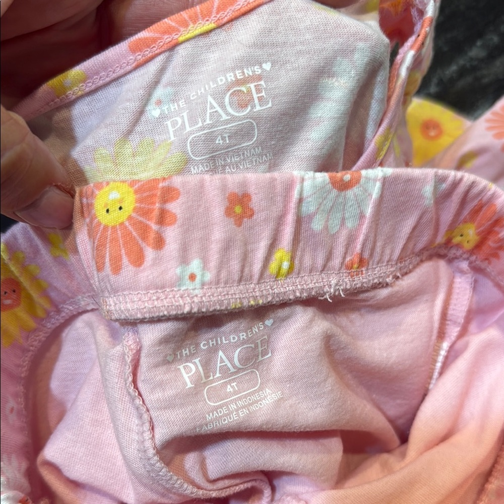 The Children’s Place outfits - Picture 5 of 7